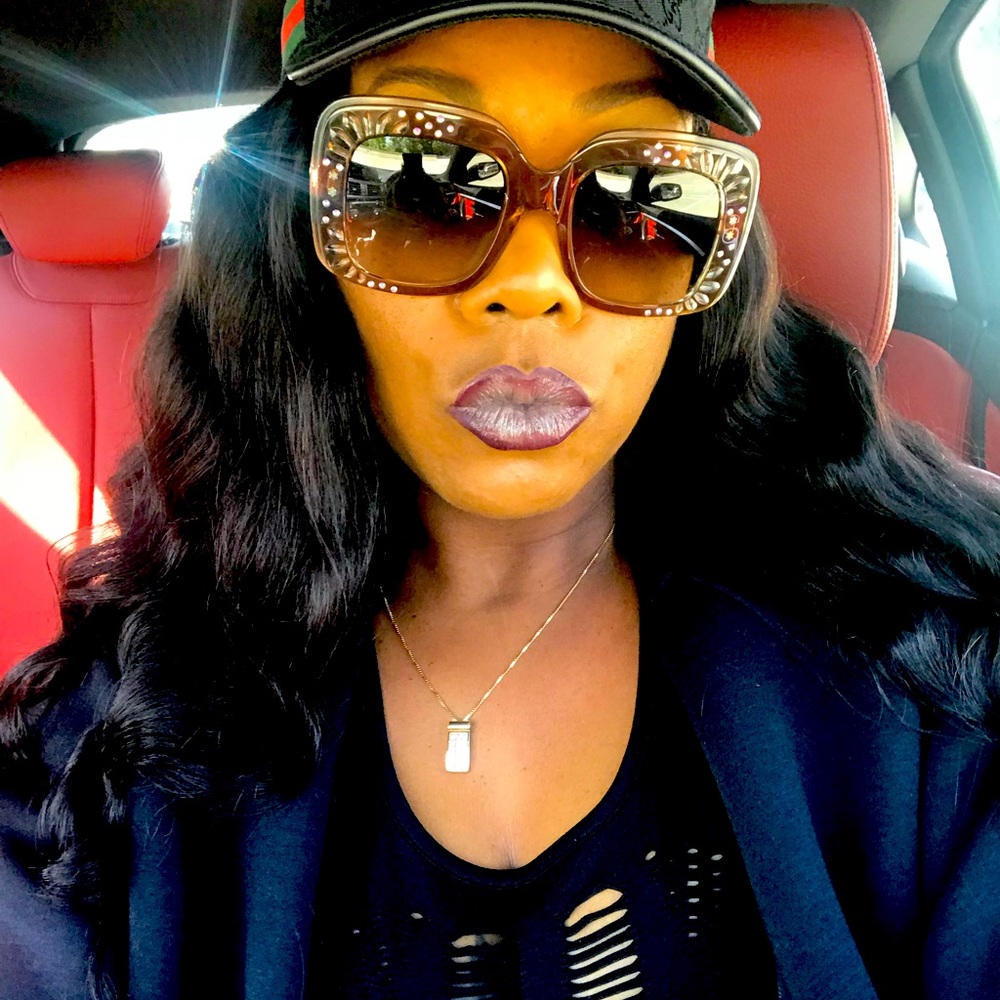 Meet your Posher, Shanita